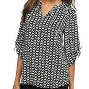 Kaari Blue V-neck Blouse, Black/White, Size S